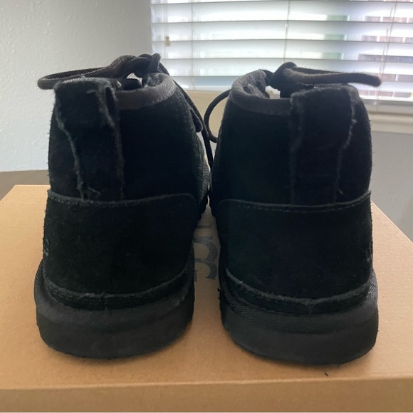 UGG Neumel Boot lined in upcycled UGGplush Size 8 Color Black - Picture 5 of 13